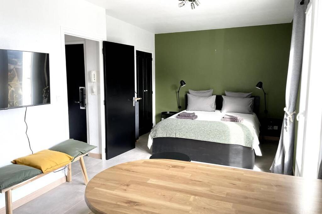Mon Appart'Hotel - Climatisation Avec Parking Gratuit Brive-la-Gaillarde Exterior foto